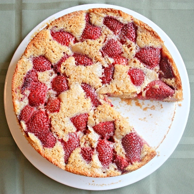 Simple Strawberry Breakfast Cake