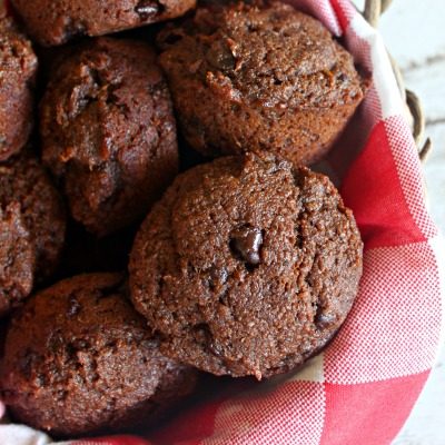 Chocolate “Juicing Muffins” (With Carrot Cake Variation)