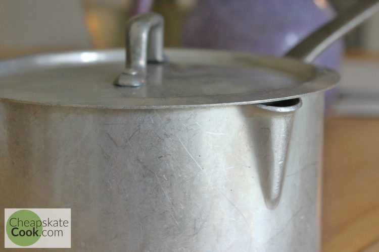 stainless steel pot