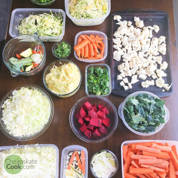 Prepped veggies (a way to reduce food waste!)