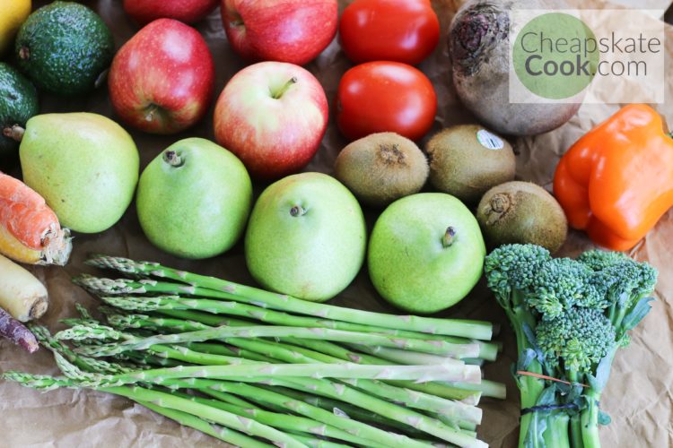 Farmbox fruits & veggies - apples, pears, asparagus, kiwi, baby broccoli