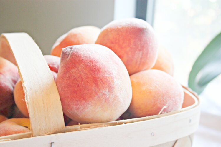 peaches in a basket